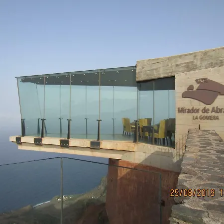 Casa En La Playa De Vallehermoso, Isla De La Gomera *